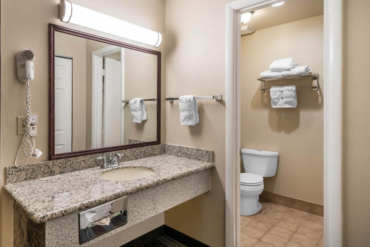 Oasis Inn Tacoma Ngoại thất bức ảnh